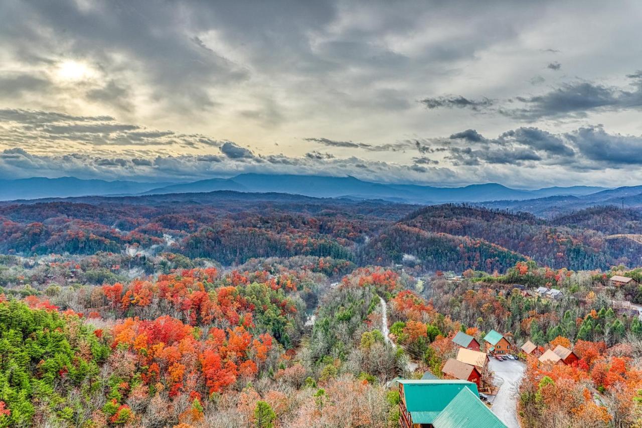 Villa Amidst The Beauty Pigeon Forge Exterior foto