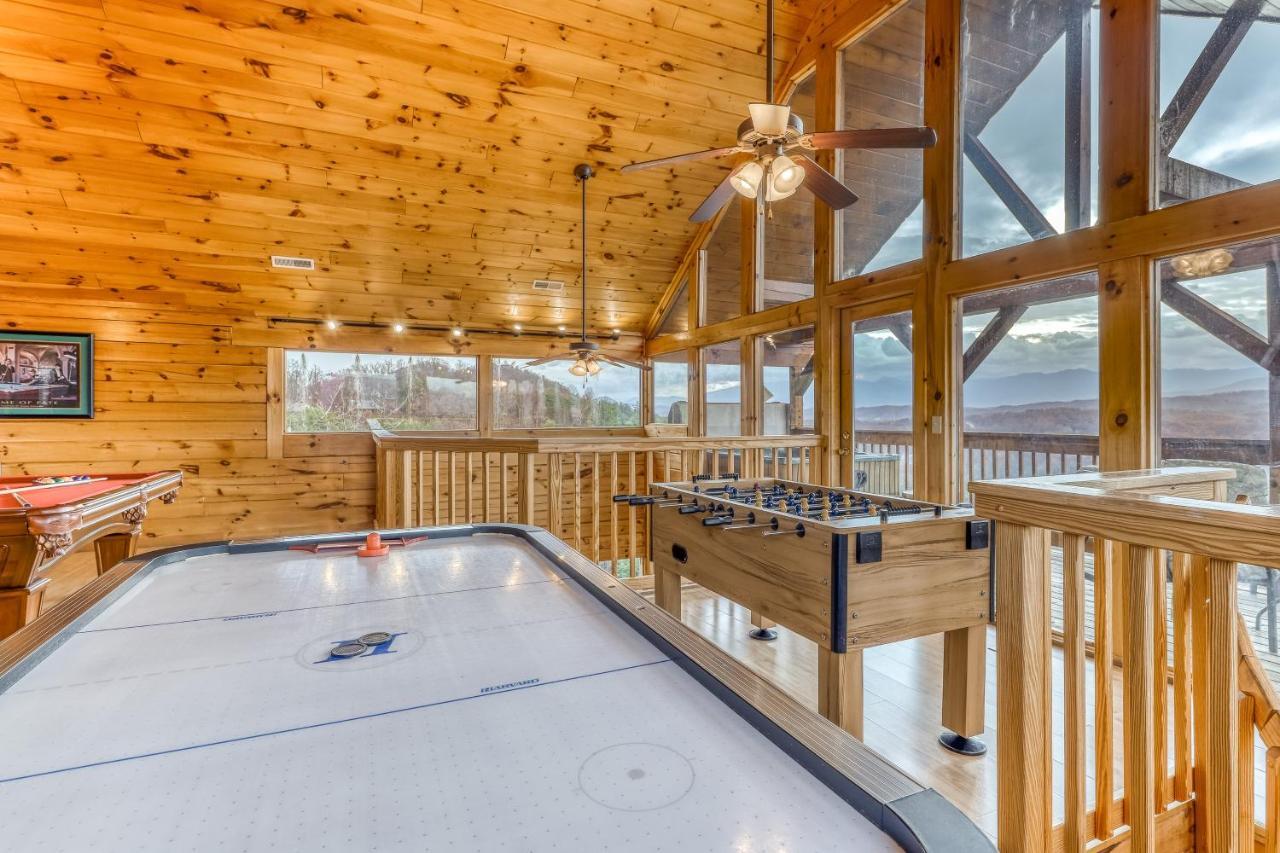 Villa Amidst The Beauty Pigeon Forge Exterior foto