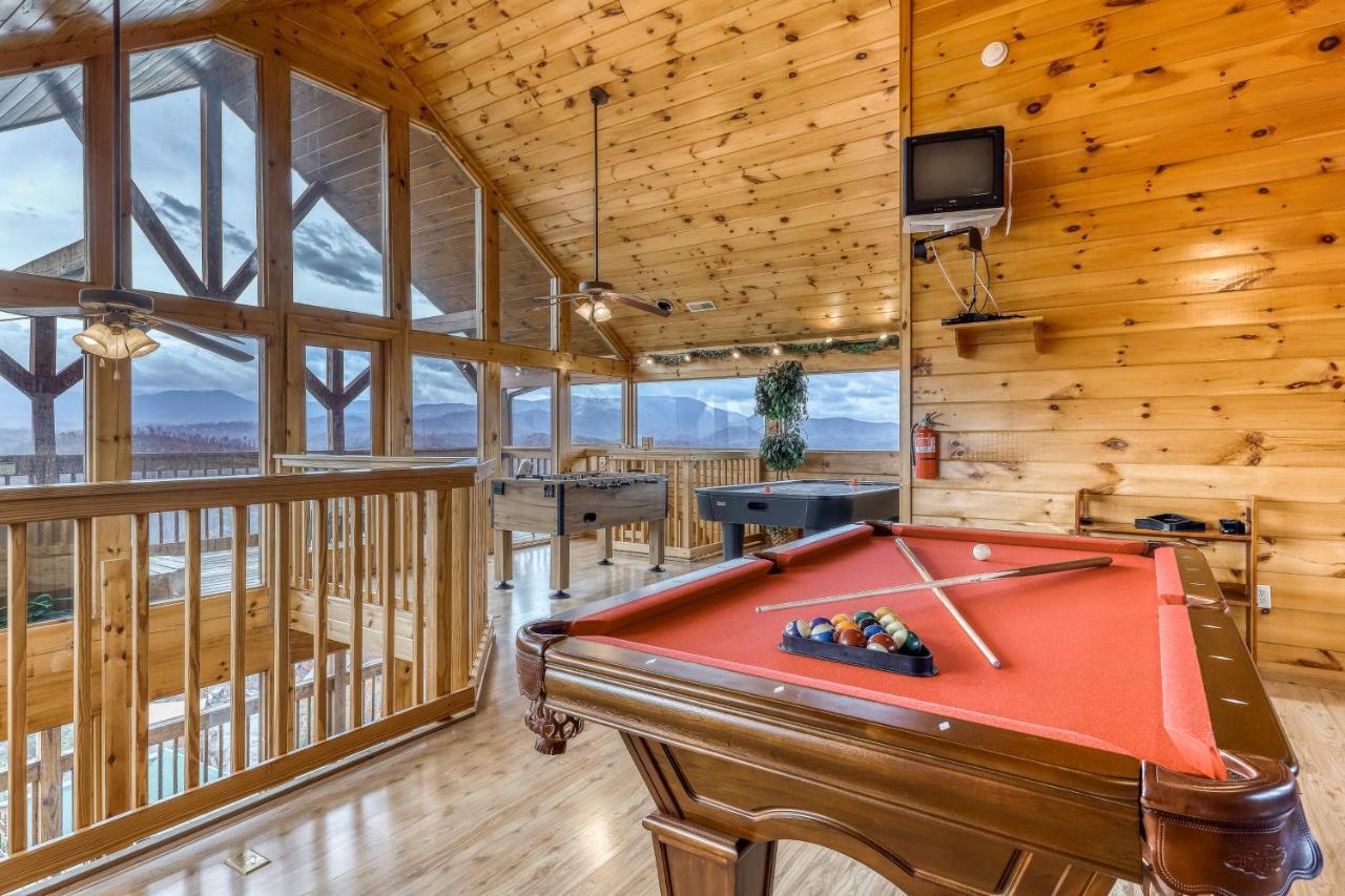 Villa Amidst The Beauty Pigeon Forge Exterior foto