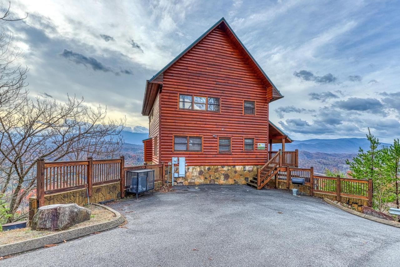 Villa Amidst The Beauty Pigeon Forge Exterior foto