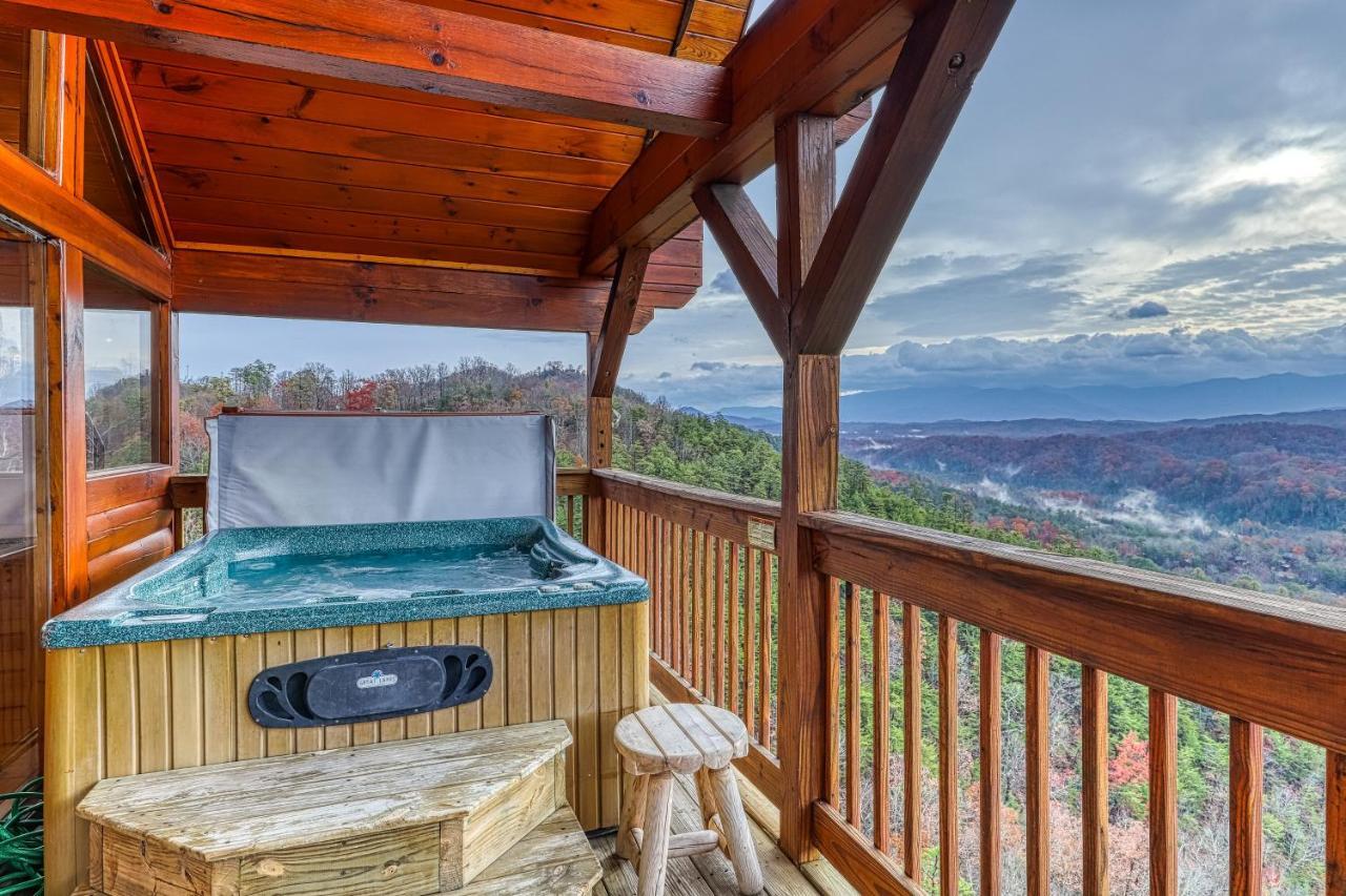 Villa Amidst The Beauty Pigeon Forge Exterior foto